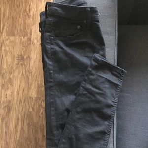 NWOT Mens skinny Jeans  size 30x 32